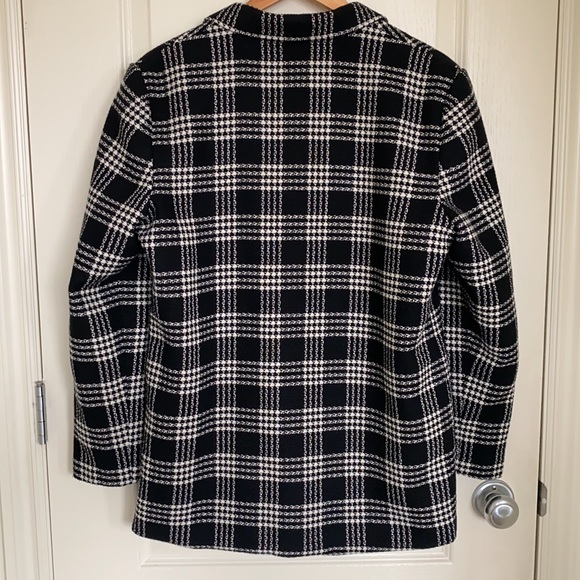 Gorgeous vintage pea coat - Picture 2 of 2